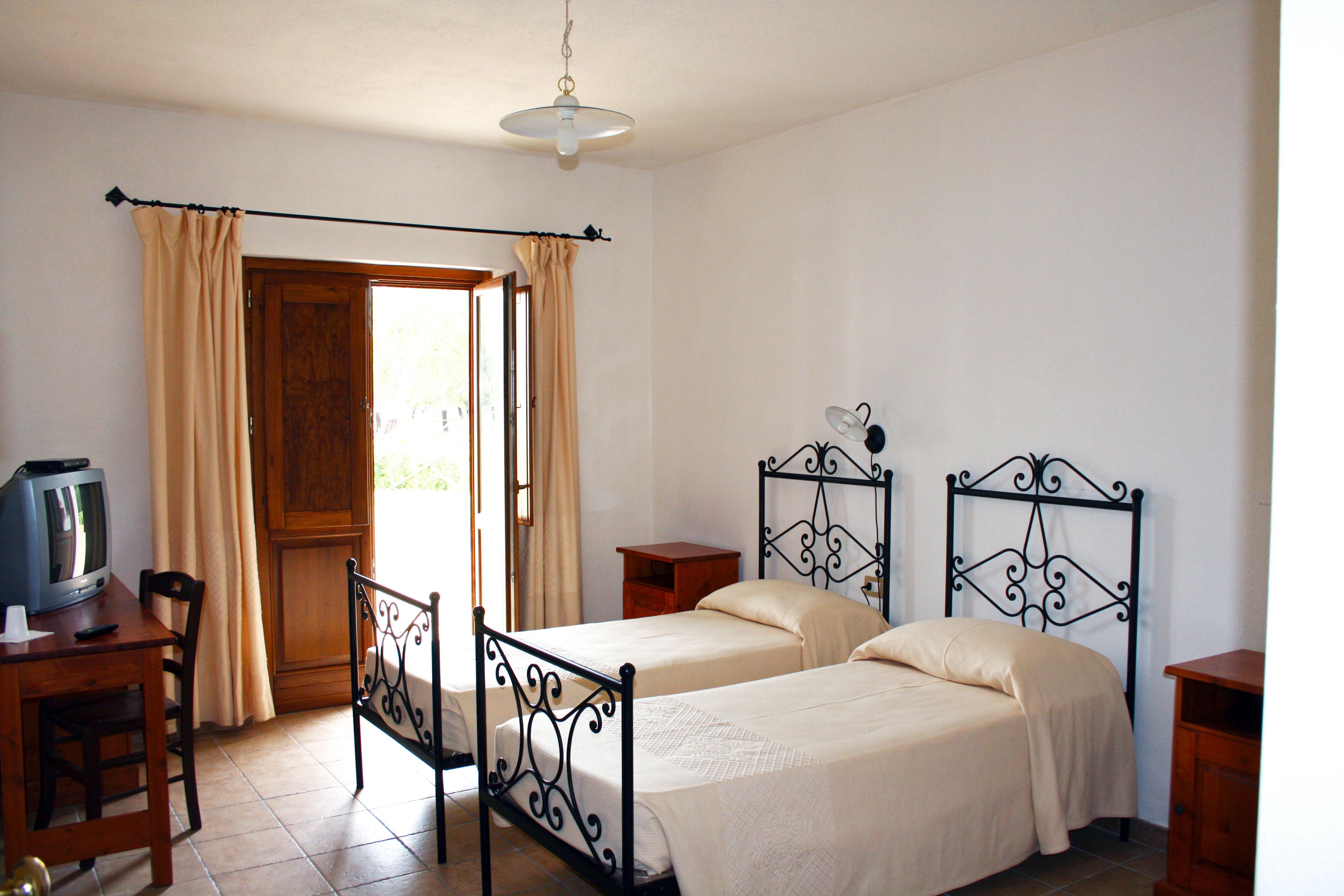 Hotel Su Baione Abbasanta Εξωτερικό φωτογραφία
