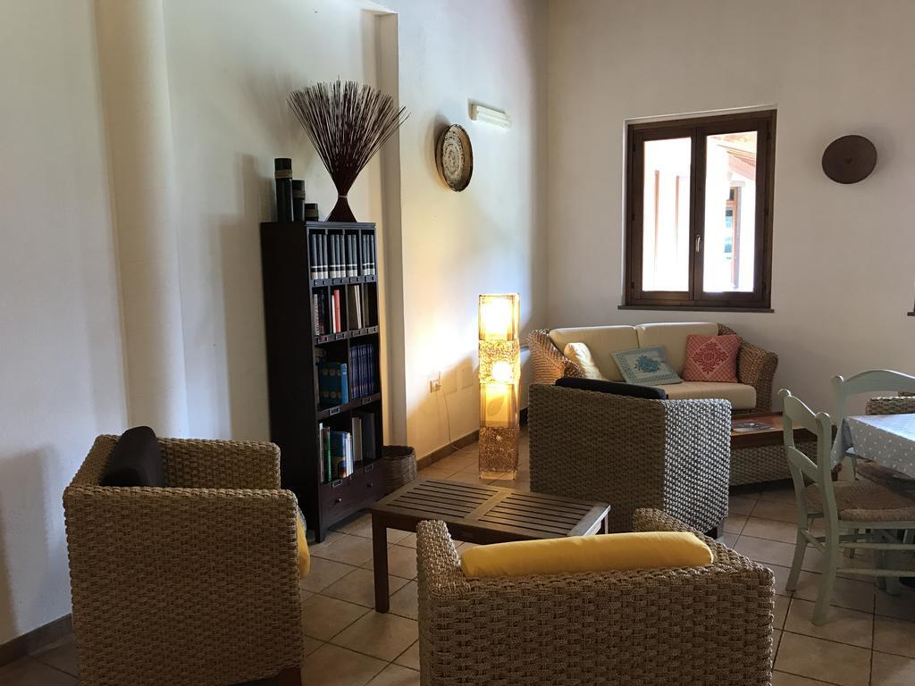 Hotel Su Baione Abbasanta Εξωτερικό φωτογραφία