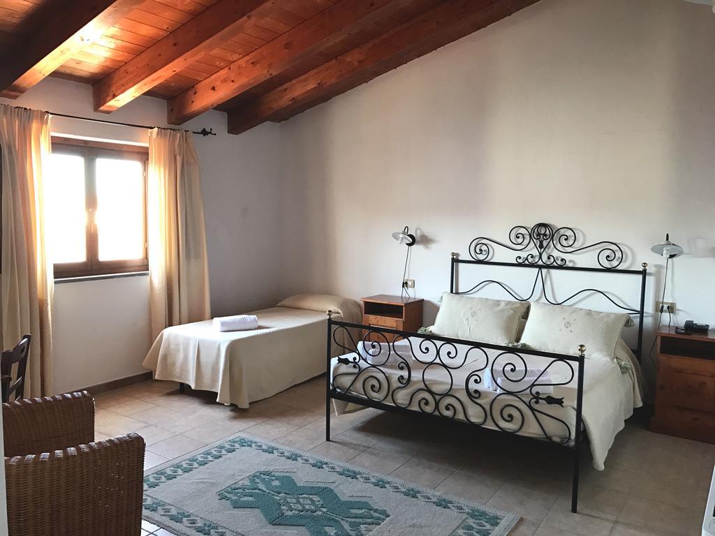 Hotel Su Baione Abbasanta Εξωτερικό φωτογραφία