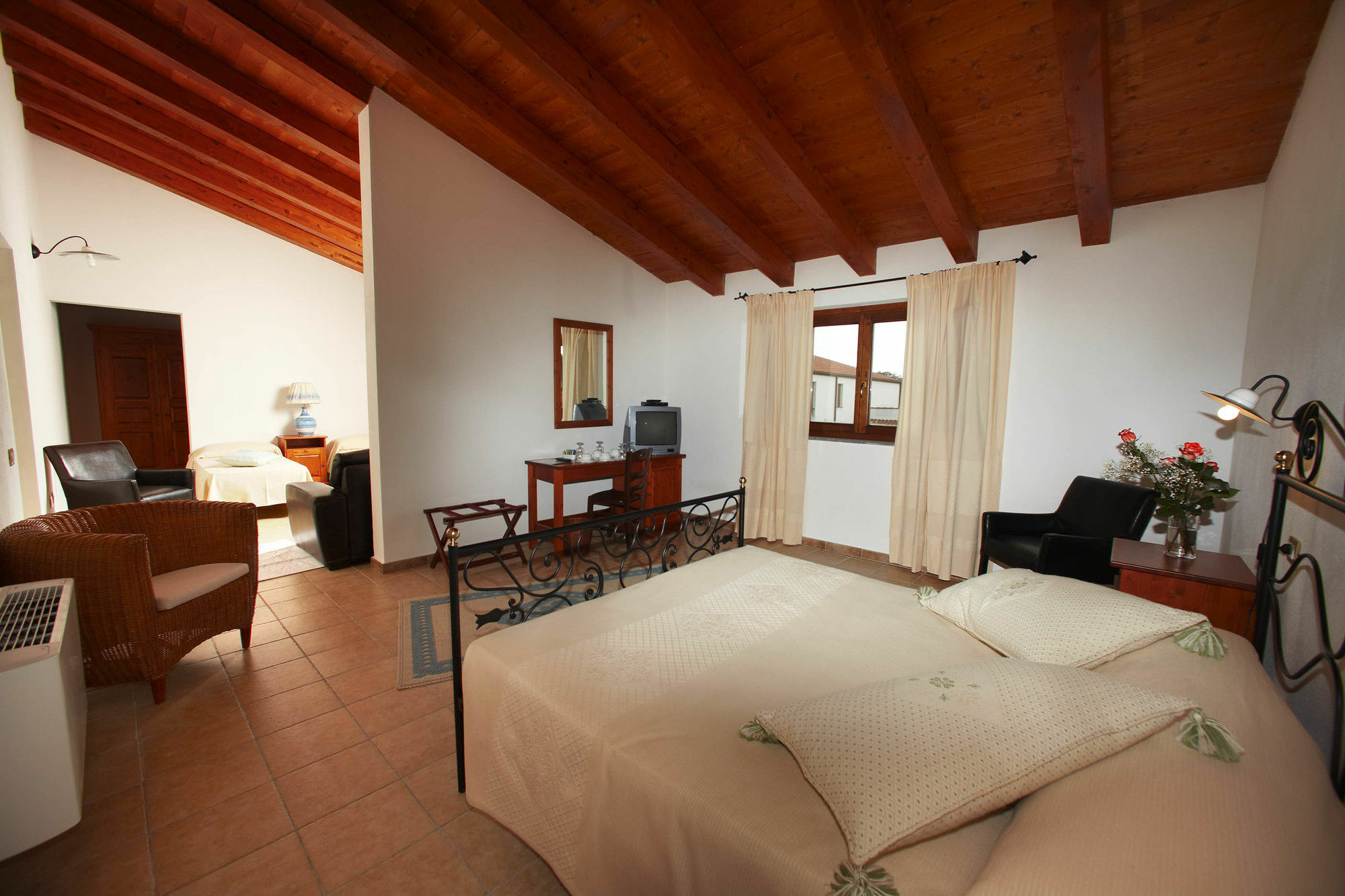 Hotel Su Baione Abbasanta Εξωτερικό φωτογραφία